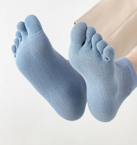 Imagen 2 del producto Calcetines cortos de cinco dedos para hombre, calcetines tobilleros finos que absorben el sudor para primavera y verano, calcetines deportivos para correr con punta abierta, calcetines de algodón con 5 dedos