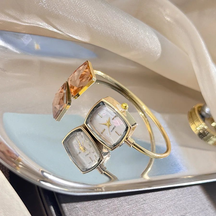 

Элегантные квадратные женские часы, модный браслет с бриллиантами и ремешком, женские кварцевые наручные часы Reloj Mujer, часы для девочек, подарок