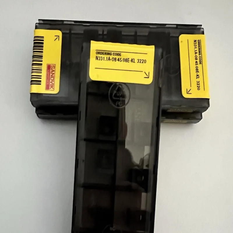 

Hard alloy cutting blades N331.1A-0804508M-PM 4330