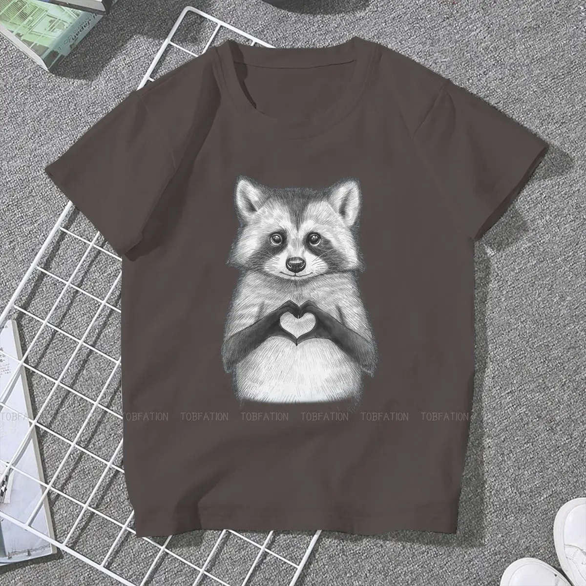 Heart Classic Casual TShirt Raccoon In North America Cute Creative Streetwear Comfortable T Shirt Women Short Sleeve Special