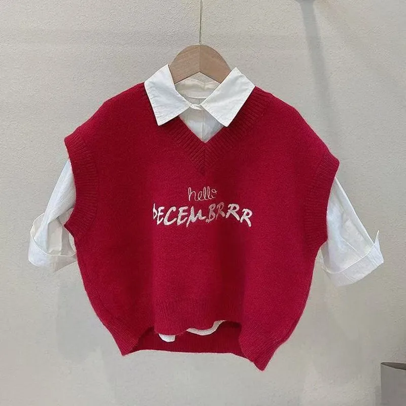 

Children's Spring and Autumn Embroidered Letter Vest Boys' and Girls' Knitted Sleeveless Shoulder Boys' Red Knitted Tank Top