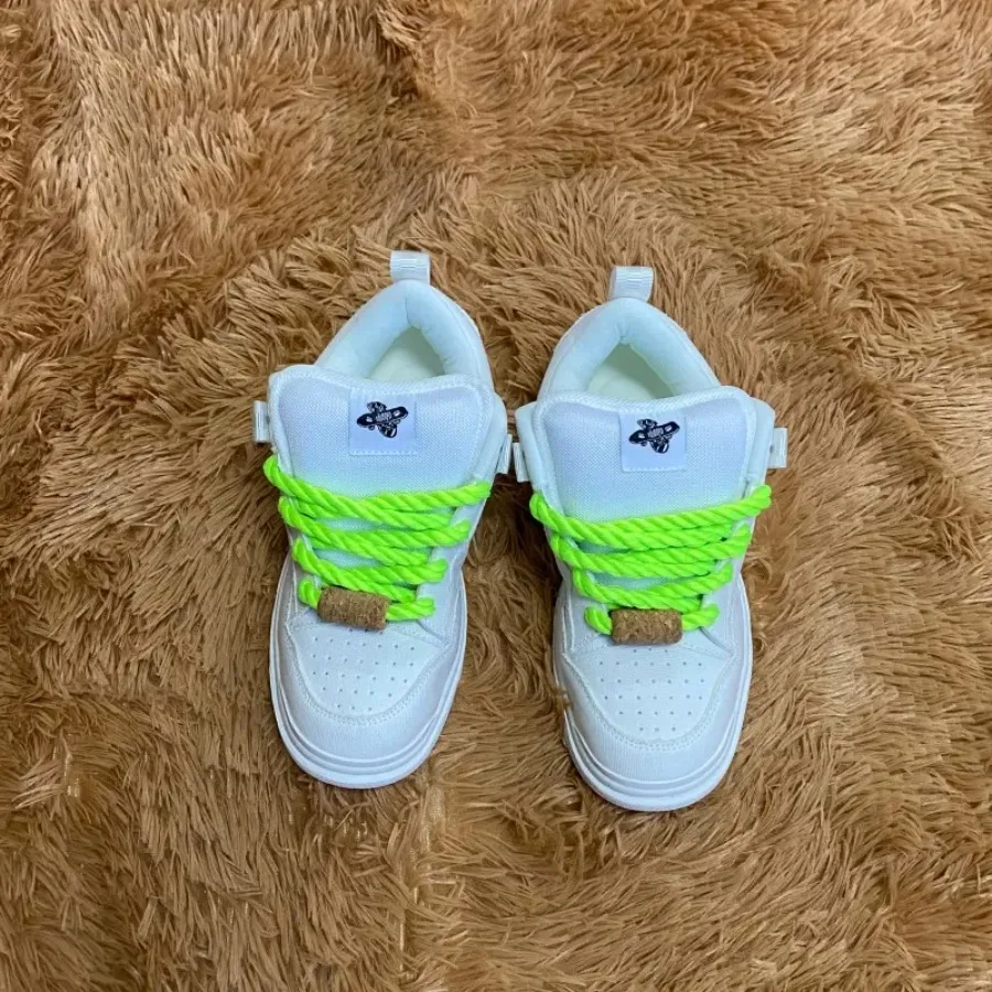

SHIONPO Men's Fluorescent Green Sneakers - Low-Top Lace-Up Skate Shoes with Thick Sole and Non-Slip Outsole Large-Size Round To