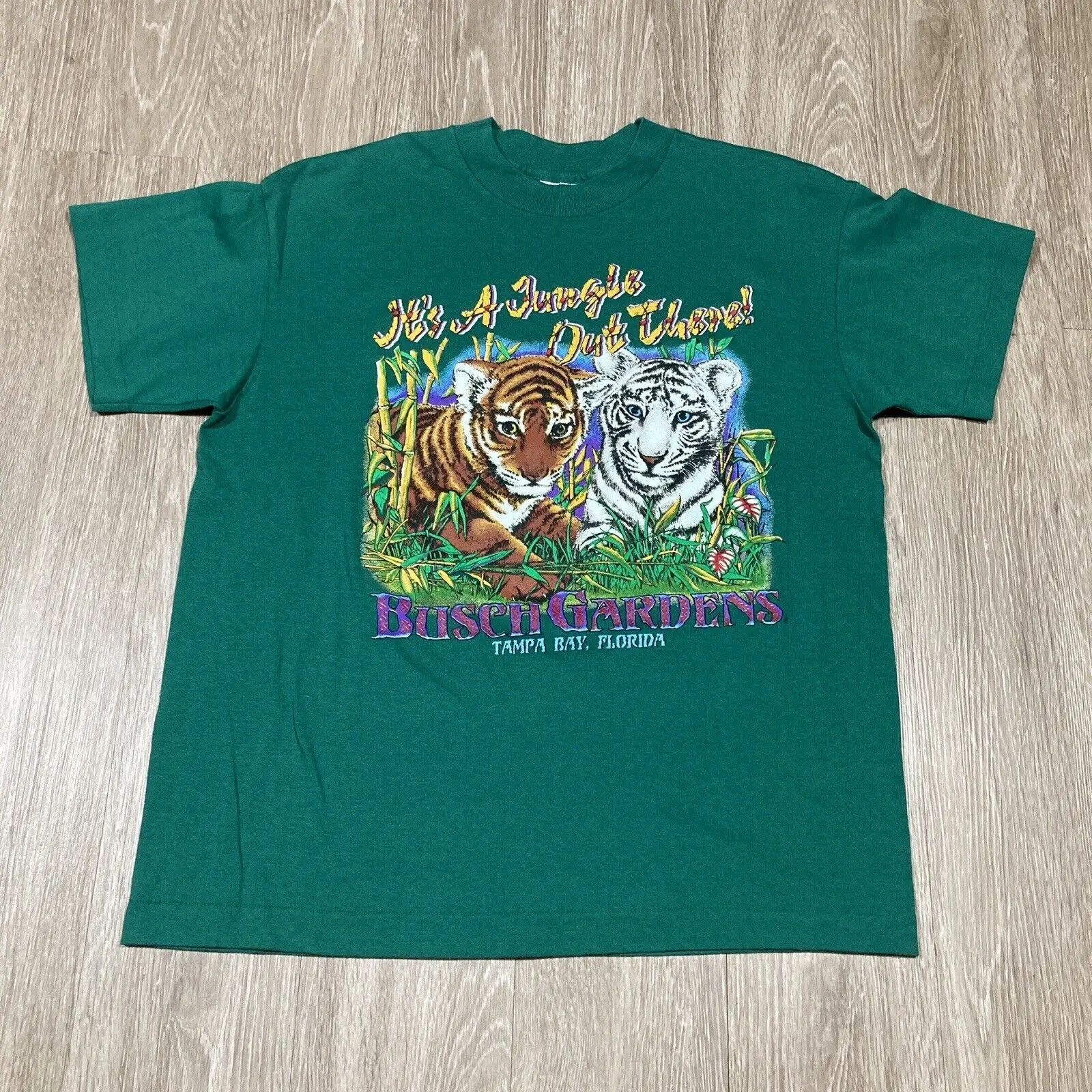 

Tiger Shirt L Vintage 90s 00s Busch Gardens Theme Park Animal Cat Nature Y2k Tee