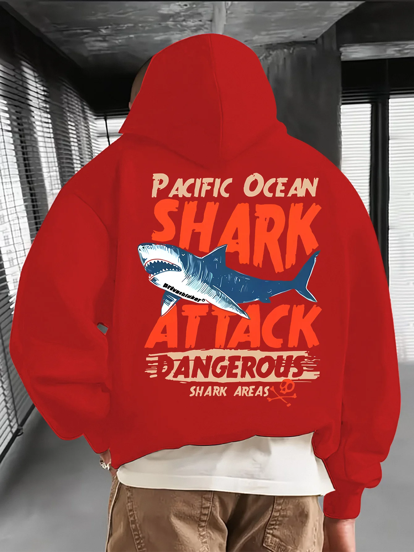 Men Pacific Ocean Shark Attack Back Print Hoodie Vintage Ocean AnimalGraphicOversized HoodedSweatshirt Casual StreetwearPullover
