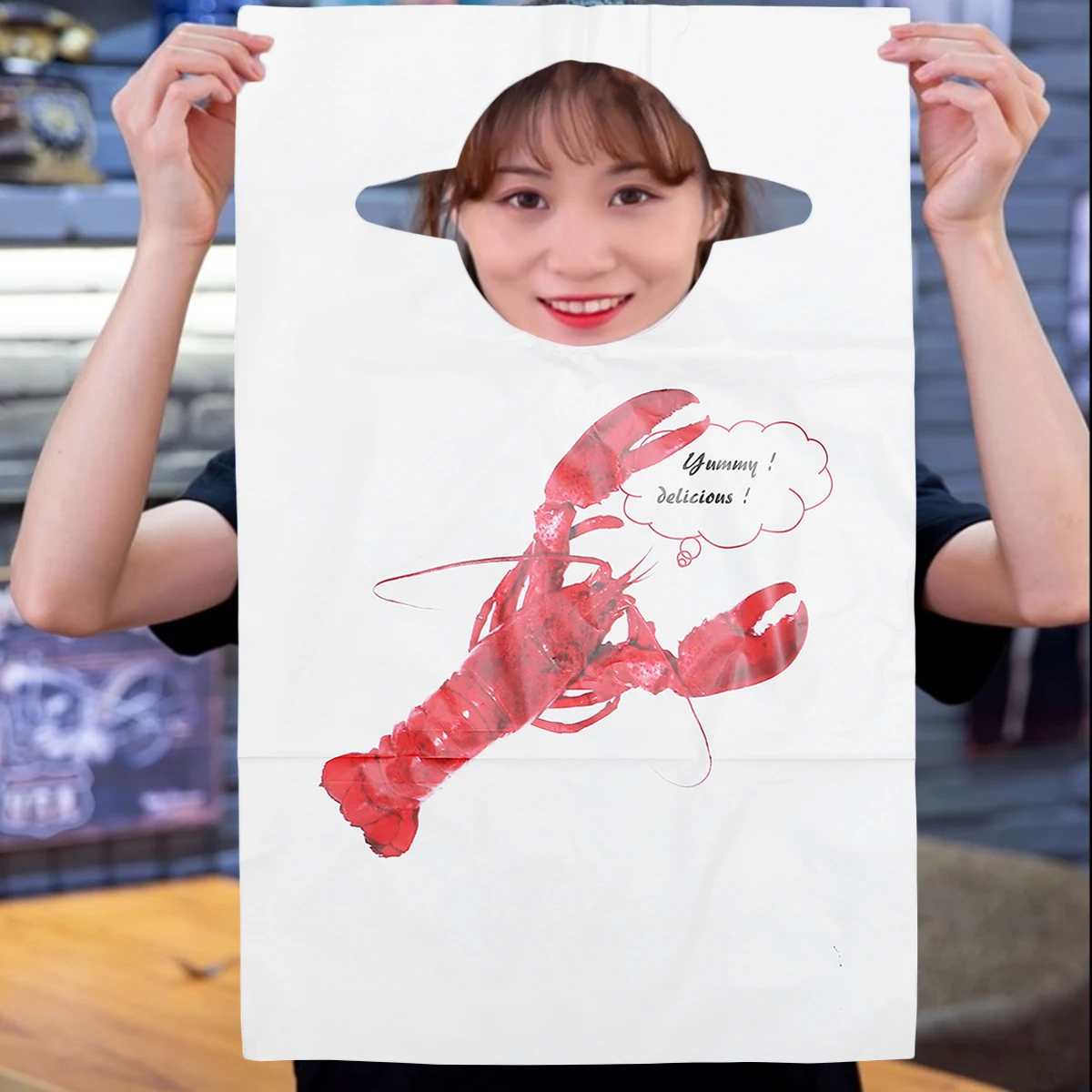 

Disposable Waterproof Oilproof Plastic Aprons for Restaurant Catering Family BBQ Hot Pot Portable Lightweight Durable