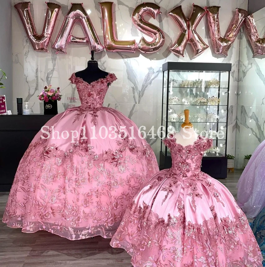 

Baby Pink Princess Ball Gowns Quinceanera Dresses 2024 Exquisite Off Shoulder 3D Floral Crystal Applique Mexican Queen vestidos