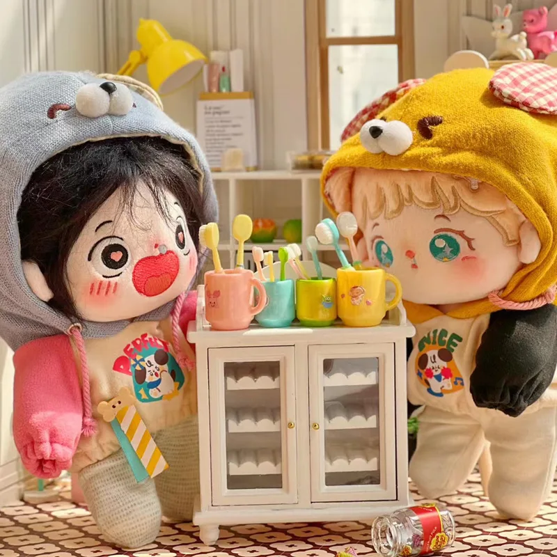 Cambia vestiti per le bambole Felpa con cappuccio Articolo singolo Bambola in cotone da 20 cm Originale senza attributi Set di vestiti per bambini Felpa con cappuccio per tutti i fiammiferi Cartoon Fai da te