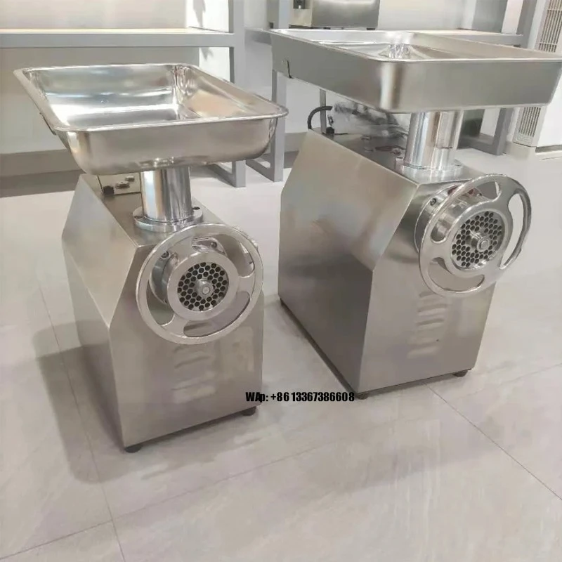 

Professional Italian Meat Grinder for Commercial Use | High-Power 1100W, Stainless Steel Blade | Easy Clean & Durable