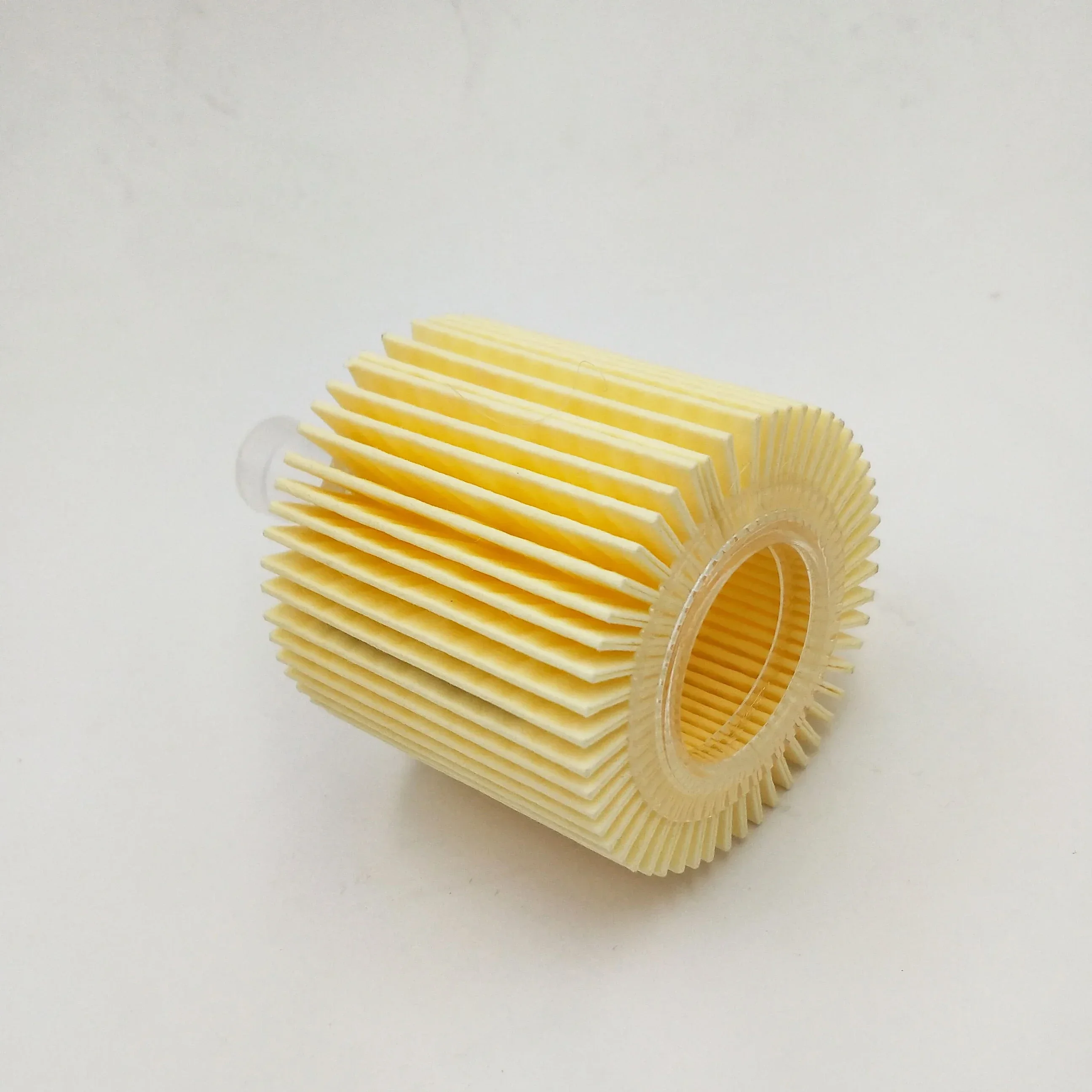 

OEM 04152-YZZA6 04152-37010 Масляный фильтр для TOYOTA SCION Corolla 1.8L Matrix 1.8L Prius Hybrid 1.8L Verso 2.0L RAV4 Yaris