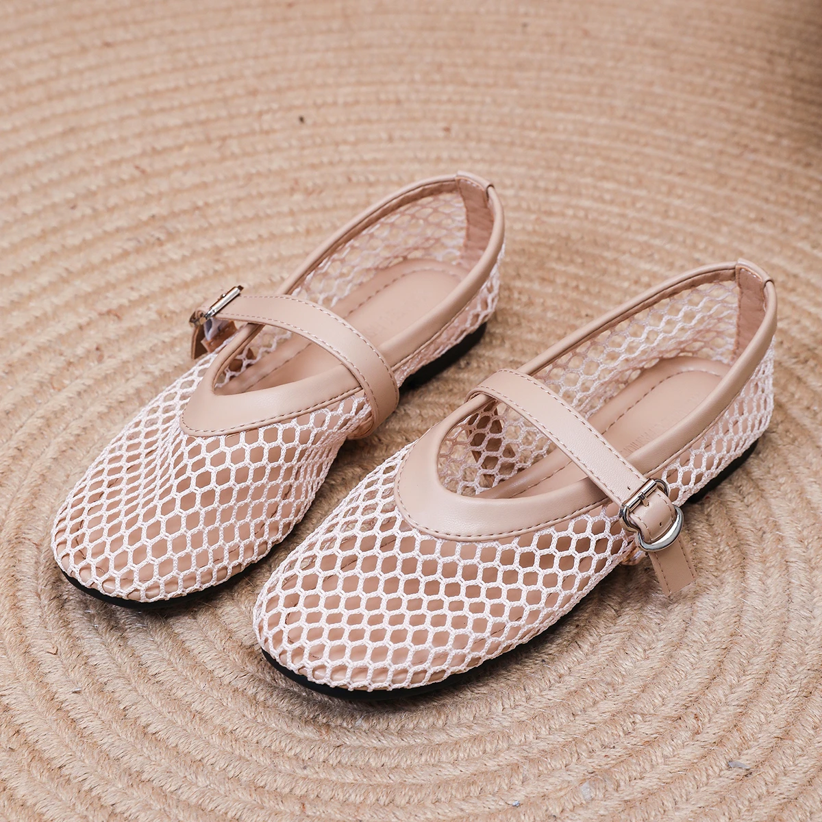 

Net Flat Fashion Sandals New Summer Round Head Breathable Non-slip Line Button Mary Jane Fishnet Shoes Ladies Shoes