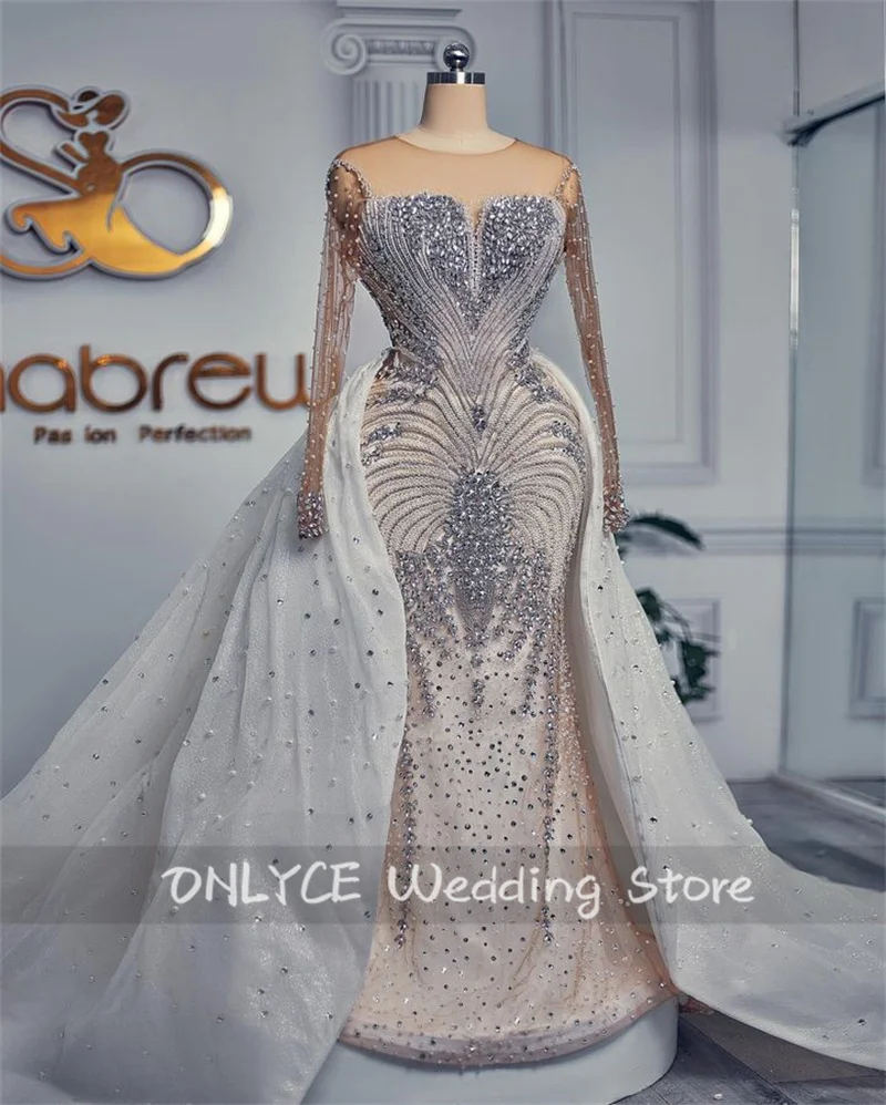 Abiti da sposa a sirena di lusso con perle di diamanti con perline di cristallo del treno staccabile 2023 nuovi abiti da sposa di Design su misura