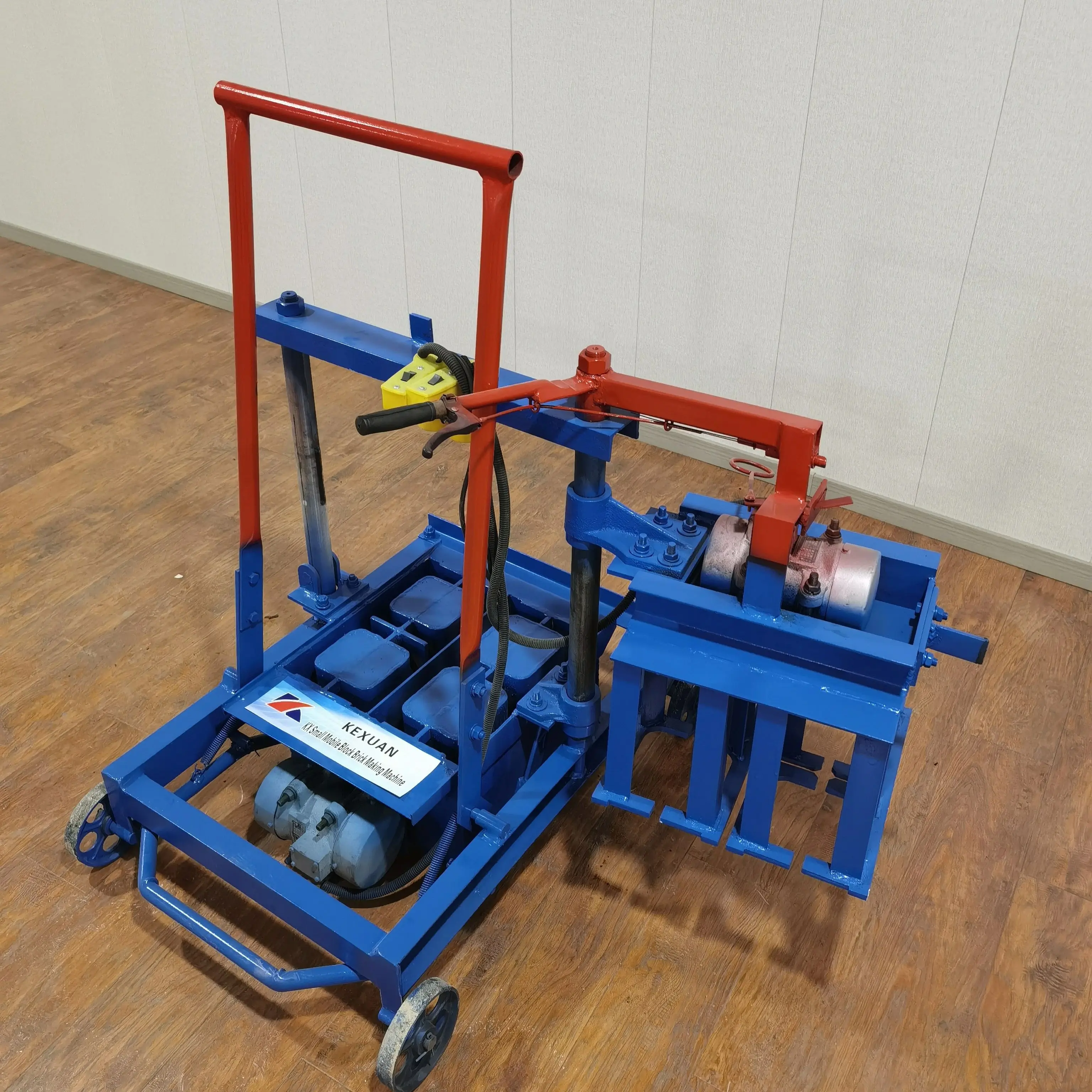 

Manufacturer Supply Small Semi-automatic Hollow Block Egg Laying Brick Machine on Sale
