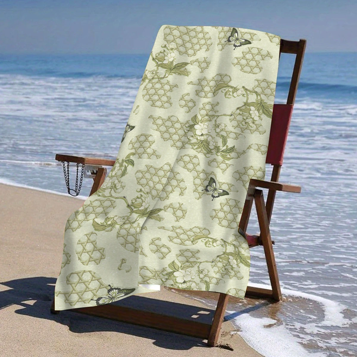 

Versatile Polyester Beach Towel - Ideal for Swimming, Fitness, Camping, Yoga, Travel and Beach Activities