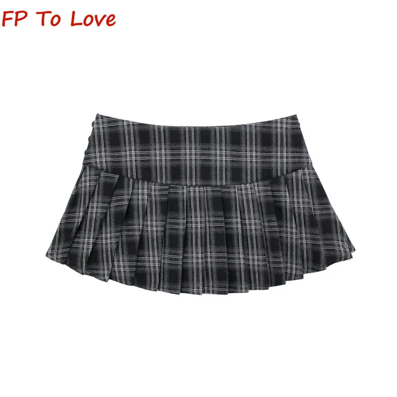 Y2K Plaid Vintage College Style High Waist A-Line Pleated Skirt Spice Girls Side Button Embellished Mini Skirt