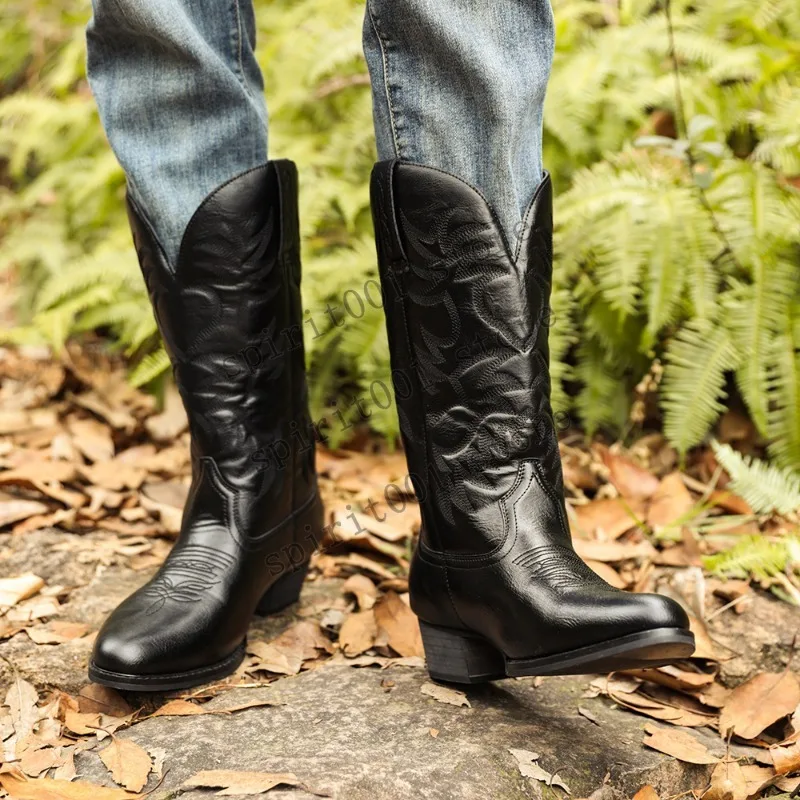 men's-medieval-retro-cosplay-cowboy-boots-embroidered-western-renaissance-mid-tube-knight-bootes-carnival-party-cosplay-shoes