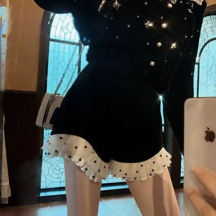 Large size European lace ruffle edge black shorts women's autumn and winter high waist and thin A-shaped wide-leg pants