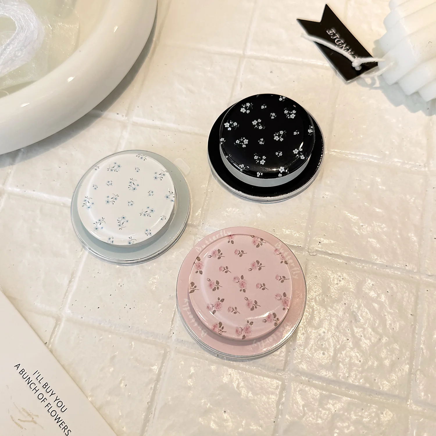 Niedlicher Blumen-Magnet-Handy – Pop Socket Grip Bewertung und Preis
