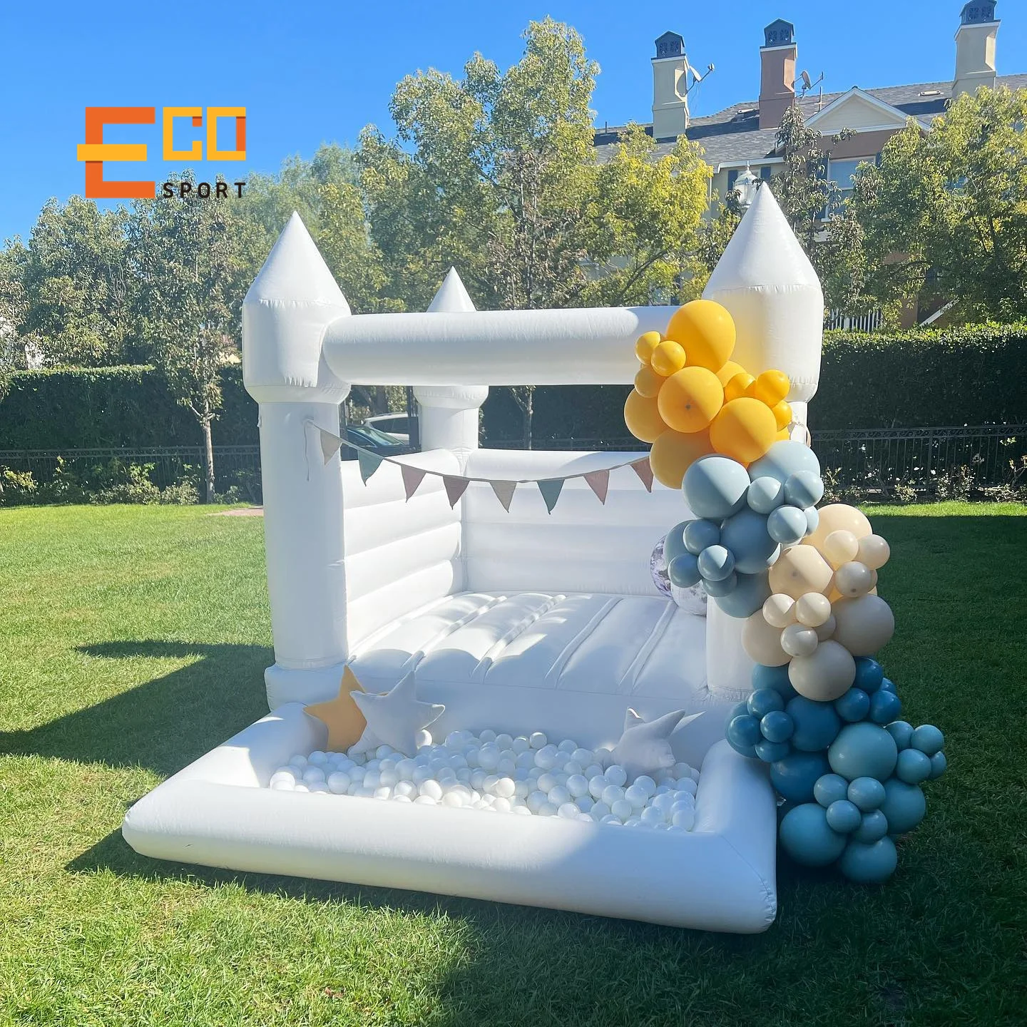 Commercial Grade White or Pink Bounce Jumping Castle Inflatable Bouncy House with Ball Pit for Kids for Wedding and Parties