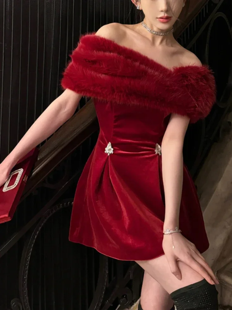 New Year Party Red Velvet Dress Women's 2023 Autumn Winter New Diamond Shoulder Detachable Fur Collar Christmas Dating Clothing