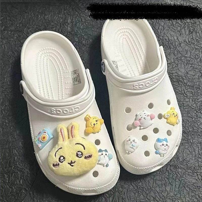 Yeni karikatür sevimli Chiikawa takunya ayakkabı tokası Kawaii ハshoe hahahachiware うusausag ちshoe Shoe Shoe ayakkabı çiçek ayakkabı tokası dekoratif