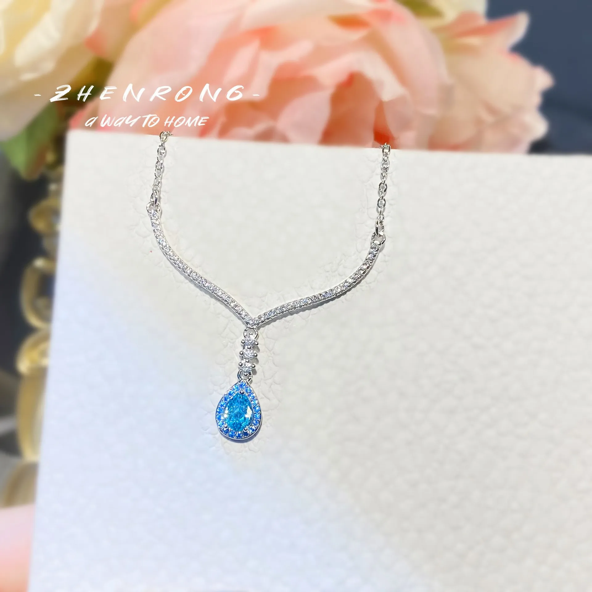 2024 New Y-shaped Design Silver Color Water Drop Aquamarine Zircon Pendant Necklaces For Women Charm Party Choker Jewelry Gifts