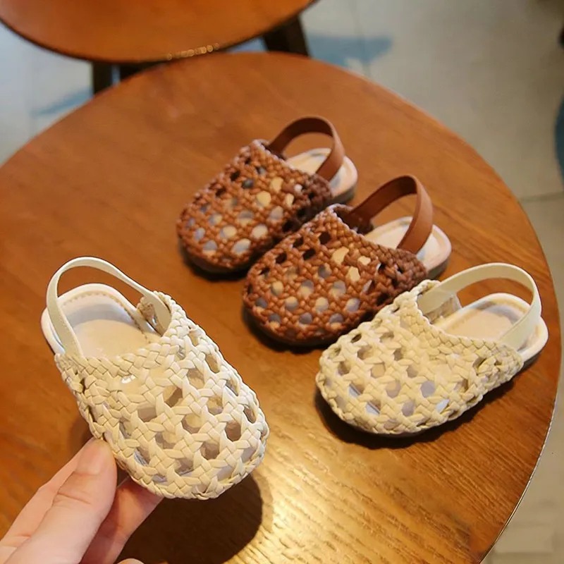 

Kids Casual Shoes Weave Trendy Girls Casual Sandals Soild Color Versatile 2026 Brand New Children Fashion Walking Shoes Soft