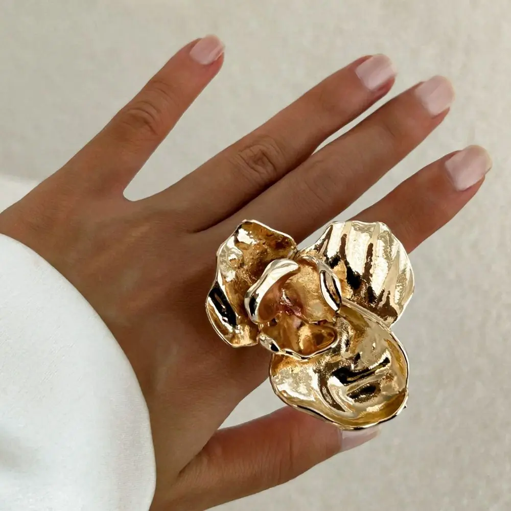 Unique Exaggerated Flower Ring Irregular Light Luxury Open Ring Three-dimensional Alloy Hand Ornament Daily Wear