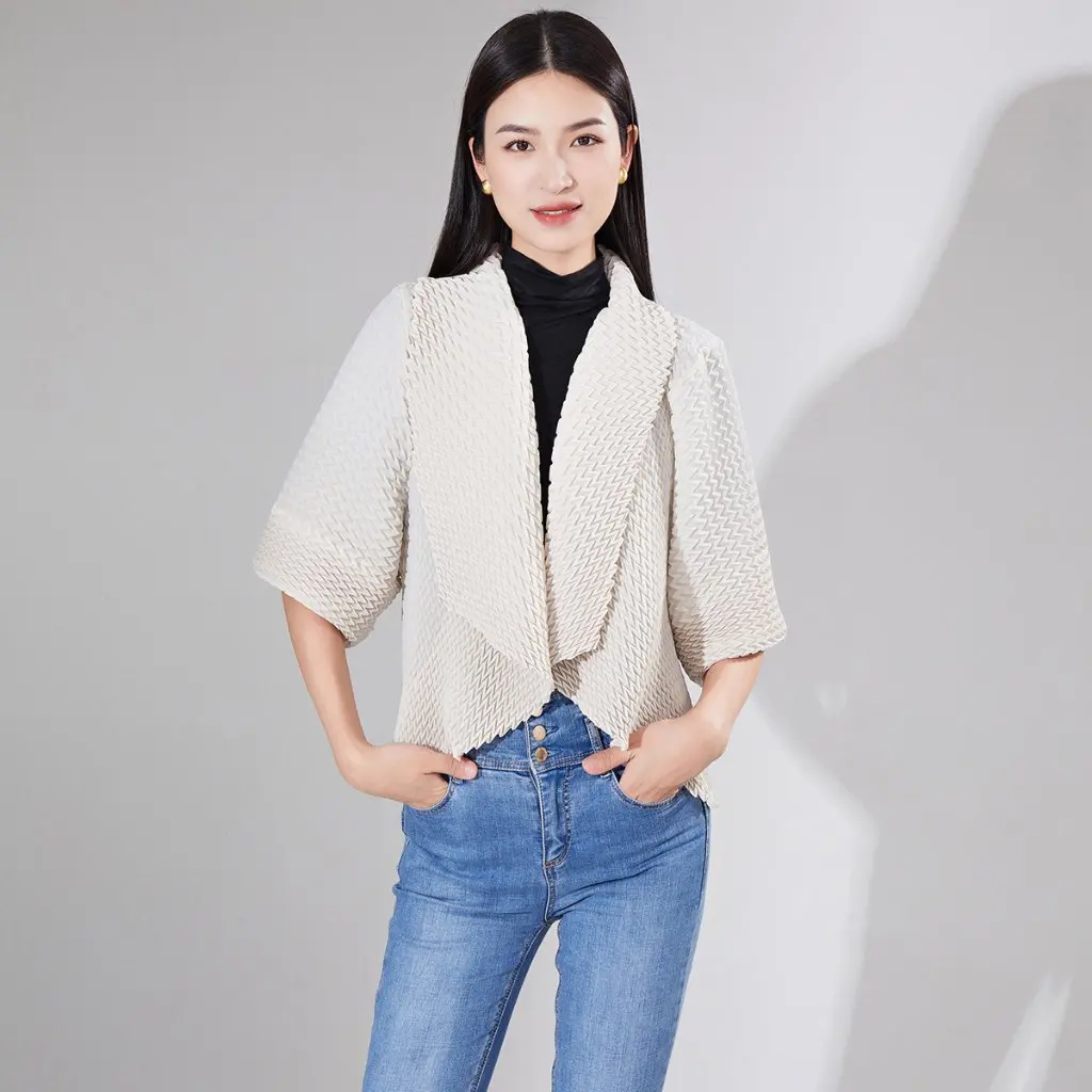 

Miyake Women's Handmade Stereo Pleated Jacket Loose Versatile High-End Large Lapel Short Cardigan Outer Top