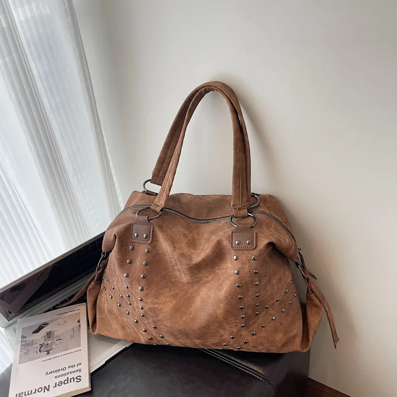 

Винтажная сумка-тоут с заклепками для женщин, сумка на плечо, большая вместительная дорожная сумка, кошелек и сумки, классная сумка для девочек, сумка Женская сумка