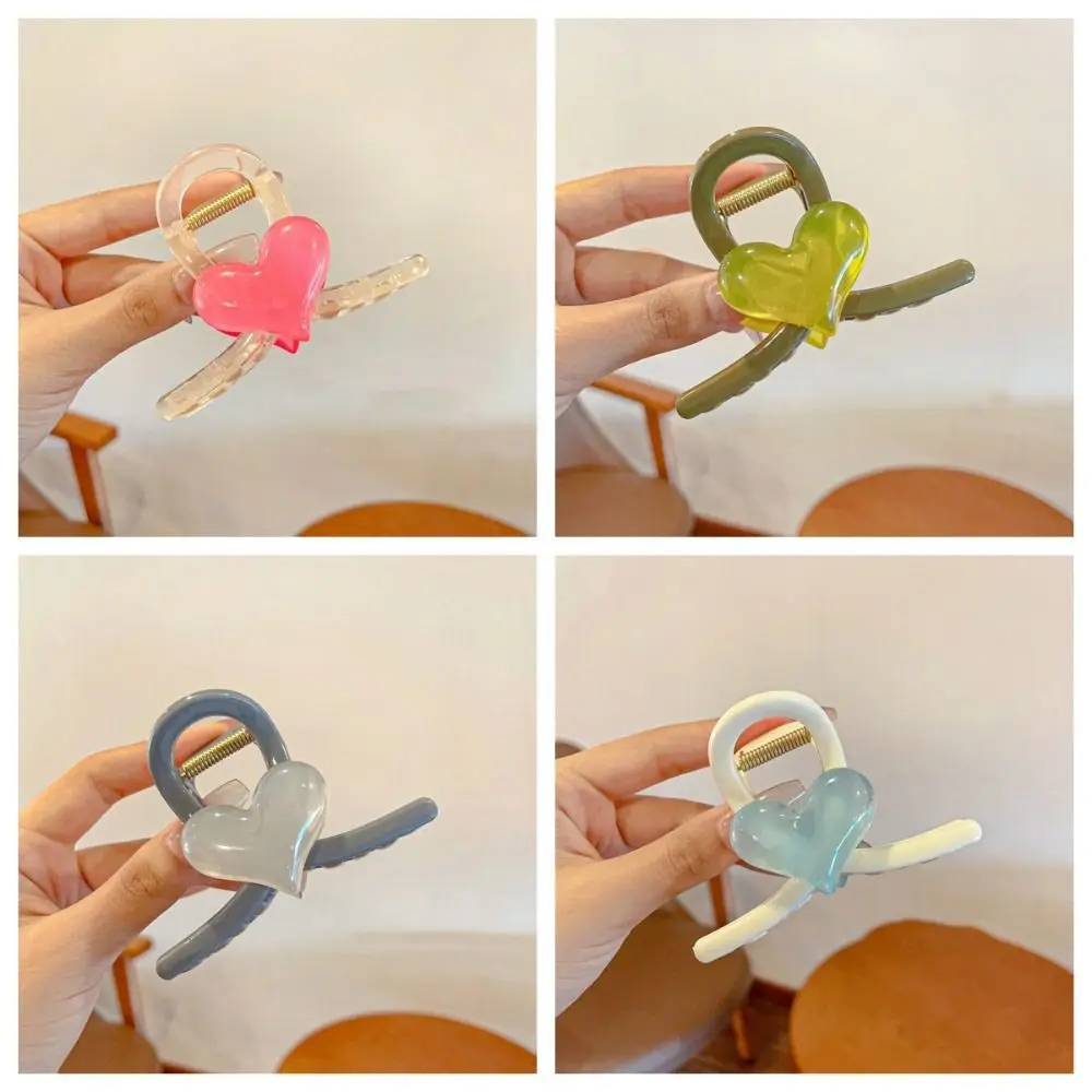 Fashion Korean Style Love Hair Claw Candy Color Hairgrip Acrylic Shark Clip Ponytail Clip Hair Accessories Mini Hair Claw Gift