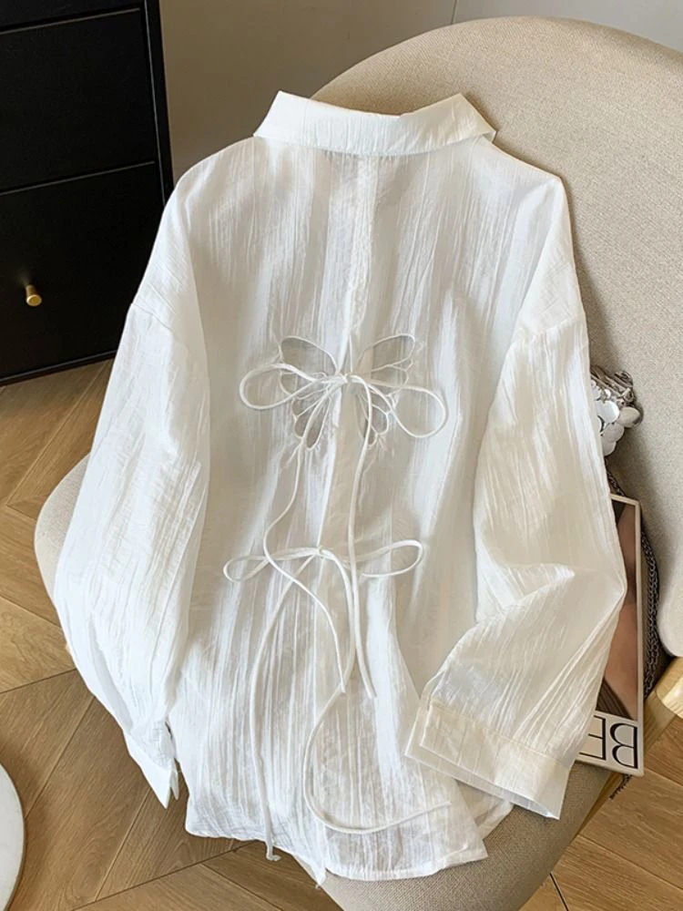 Femmes été nouveau Design évider Protection solaire irt mince Long Sve col ample respirant coton