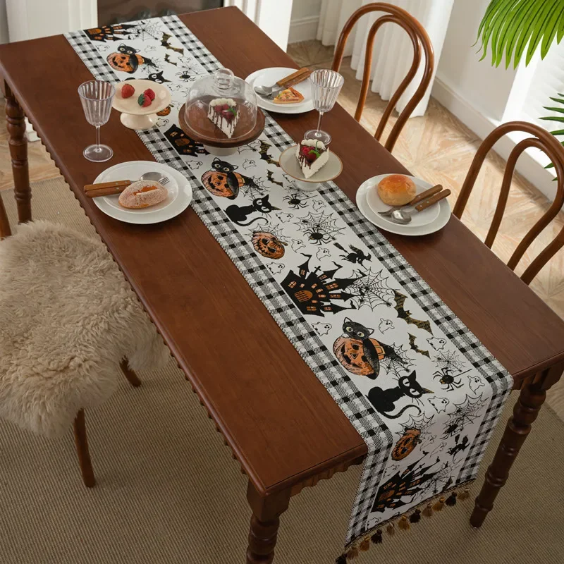 Halloween Decoration Table Runners Skeleton Bat Thanksgiving Pumpkin Tassel Jacquard Home Decor Tablecloth Table Flag Bed Tail