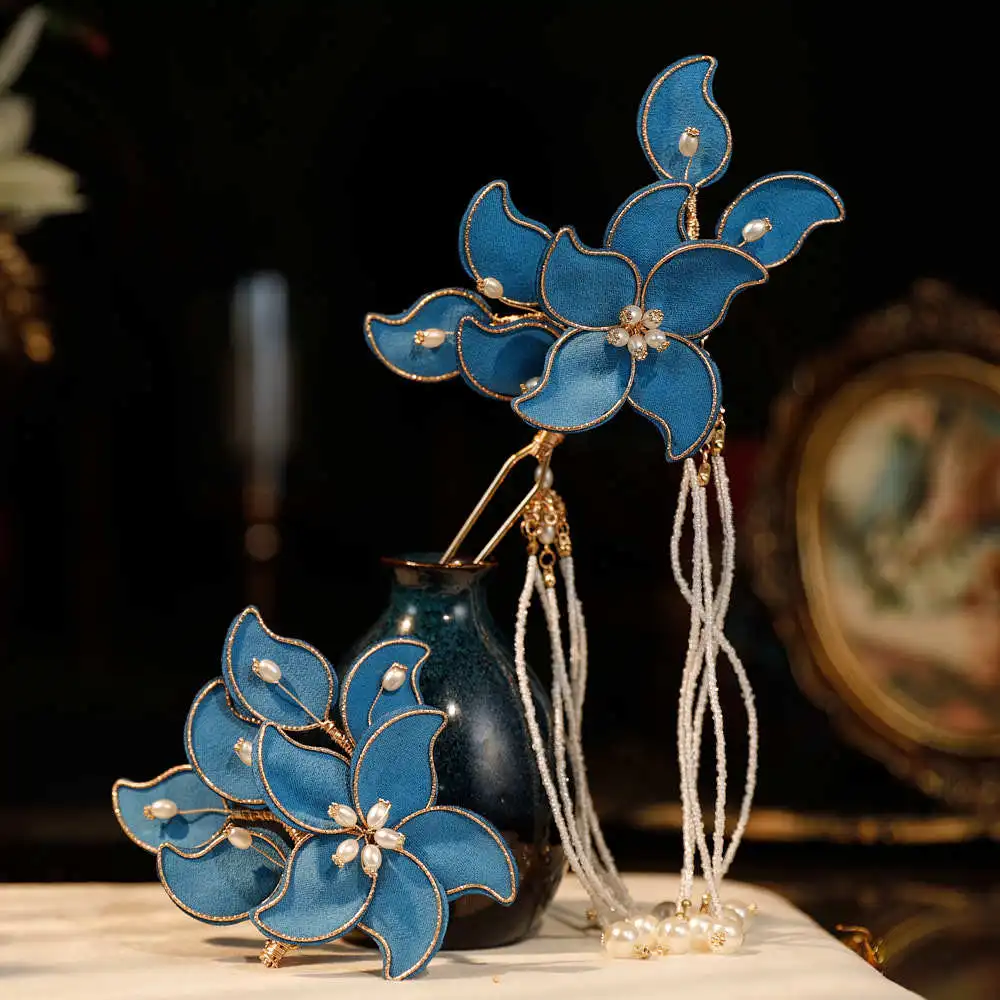 النمط الصيني الأزرق شرابة أغطية الرأس الزفاف Xiuhe فستان القديمة المتدلية زخرفة نخب الملابس بسيطة الراقية إكسسوارات الشعر