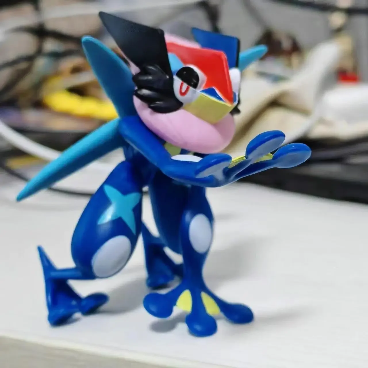 MINISO Pokemon Anime rysunek Greninja Transformer Ball zabawka czarodziej fajne Morphing modele zabawki prezenty urodzinowe dla dzieci