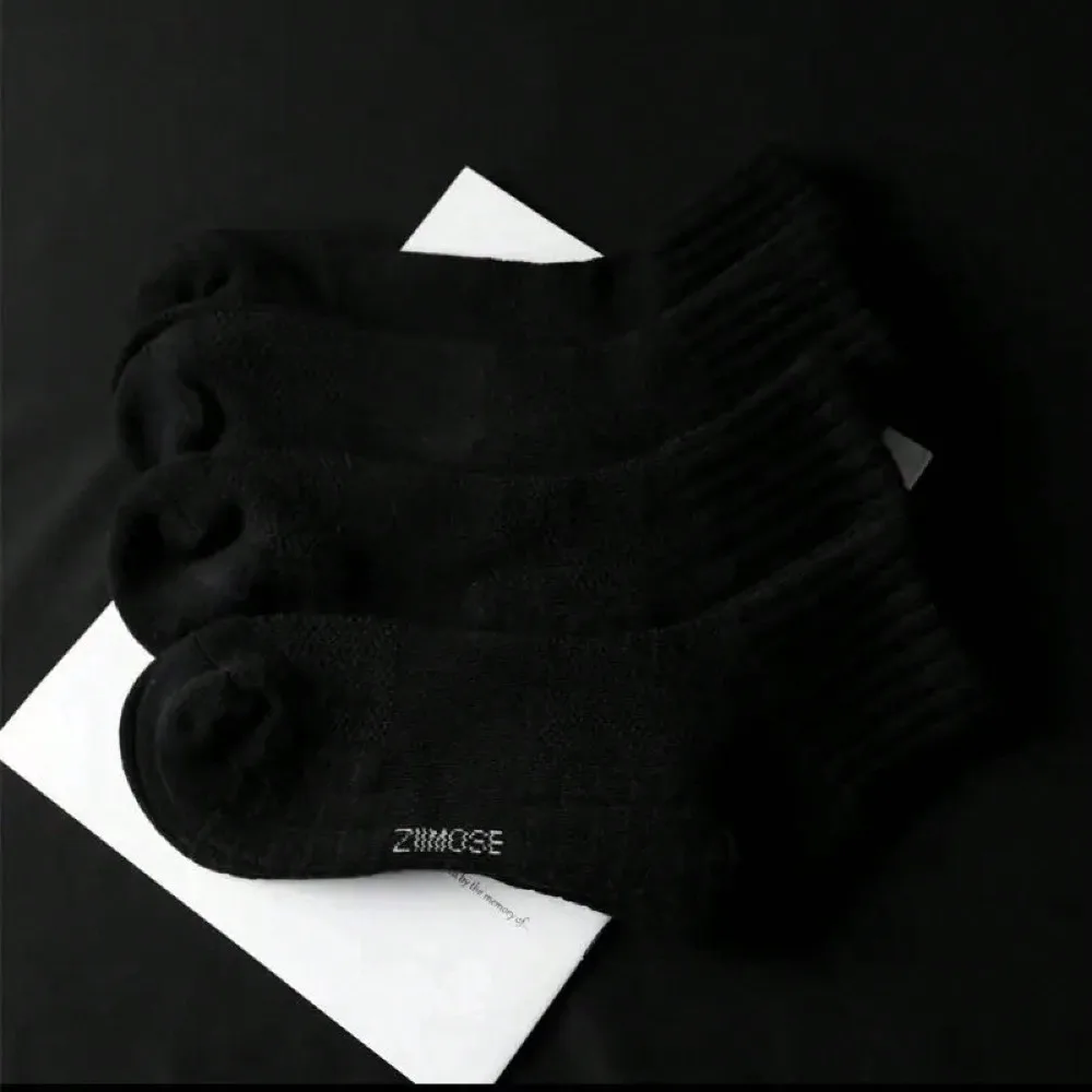 

Men's Cotton Breathable White Sports Socks, Medium & Low Cut, Thick Towel Bottom Basketball Socks.Cotton, Breathable, Moisture Wicking, Sweat Absorbent, Thick, Cushioned, Terry Sole, Towel Bottom, Athletic, Sports, Basketball, Casual, Daily Wear, High Qua