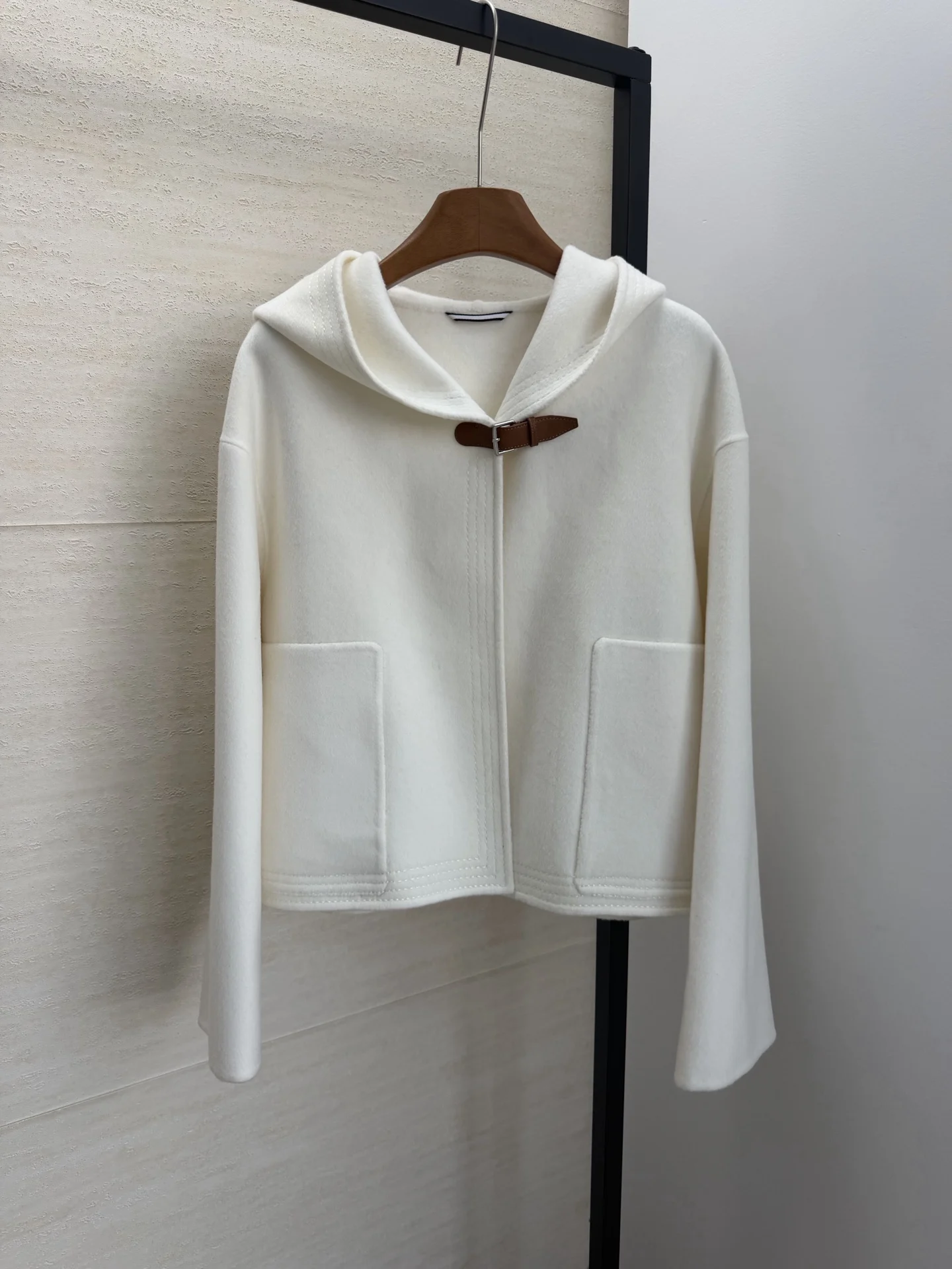 70% Wool 30% Cashmere Coat Women's Medium Classic Wool Coat
