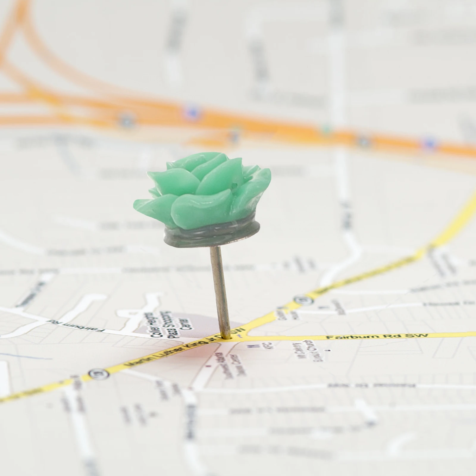 

30Pcs Portable Rose Tacks Decorative Push Pin Household Flower Multi-Function Message Board Supply High-Class Materials