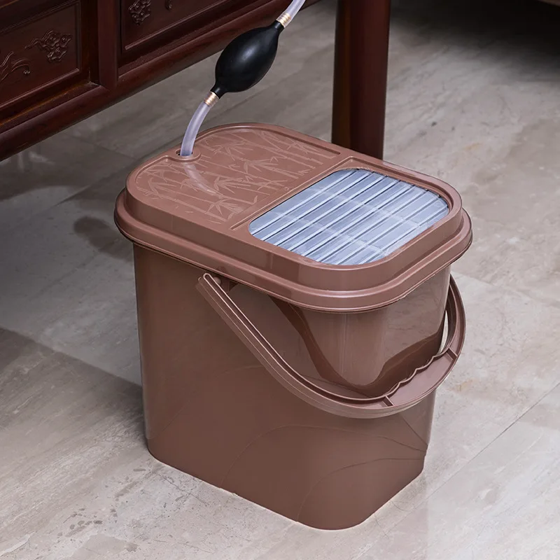 

Tea Waste Bucket Drain Barrel Kung Fu Tea Tool Household Small Bin for Tea Tray Indoor Ceremony Daily Storage Use