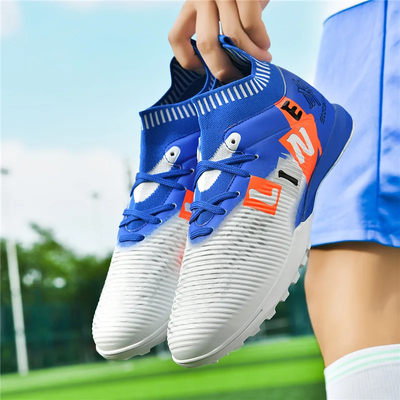 

New Men Football Boots Men Soccer Shoes Adults Society Football Cleats Ultralight Training Soccer Sneakers Outdoor Lagre 36-45