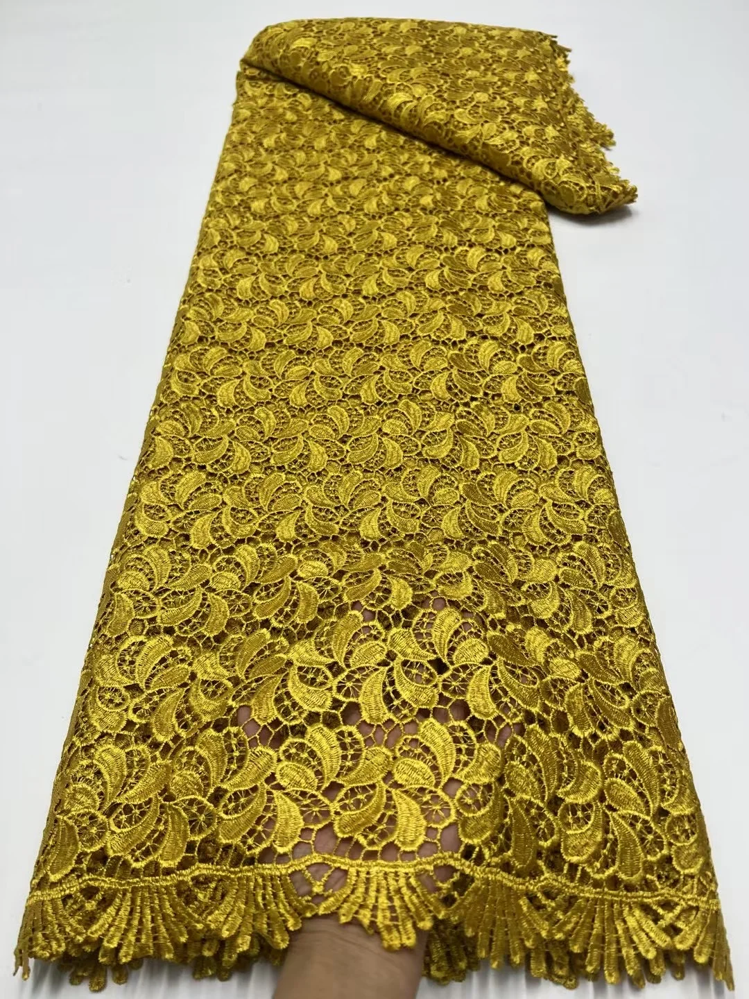 tissu-africain-en-dentelle-guipure-de-5-yards-broderie-de-paillettes-de-luxe-tissu-africain-soluble-dans-l'eau-de-haute-qualite-pour-robe-de-mariee-2026