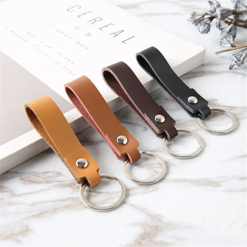 Classic 8 Colors PU Leather Keychains Fashion Metal Keyring Bag Pendent Car Key Holder Accessories for Men Women Business Gift