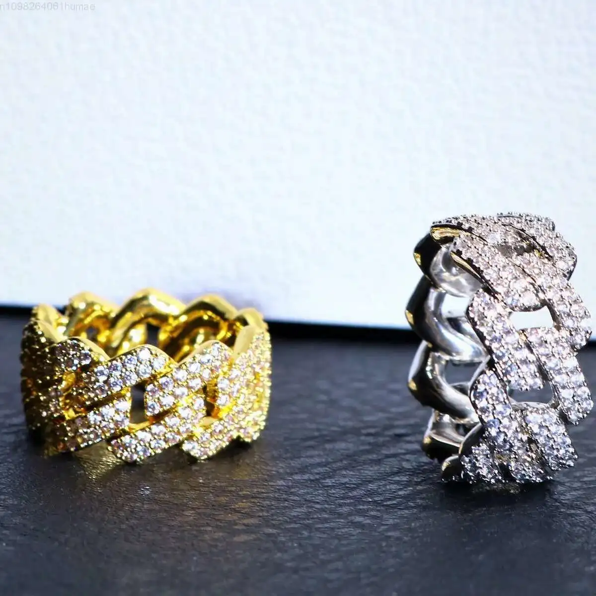 

2025 Luxury Men Ring Custom Fashion Hip Hop Jewelry Ring 925 Silver Hip Hop Iced Out Diamond Moissanite Ring