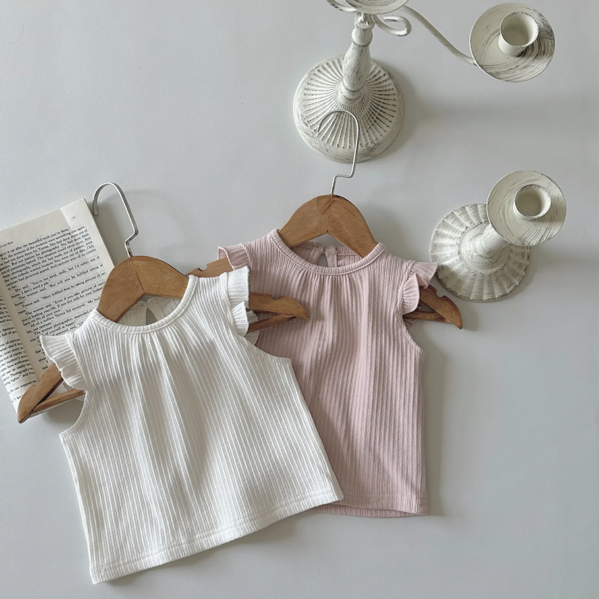 

Ins Newborn Pit Striped Fly Sleeves T-shirt Solid Boy Baby Cotton Vest Tops Fashion Girl Infant T-shirt All-match Toddler Tees