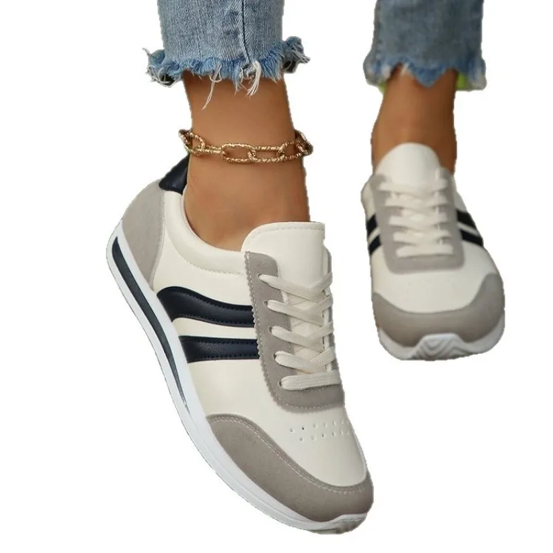 2025 Nuove scarpe da ginnastica casual Moda scarpe da corsa all-match Scarpe da donna sportive leggere e traspiranti Zapatos De Mujer