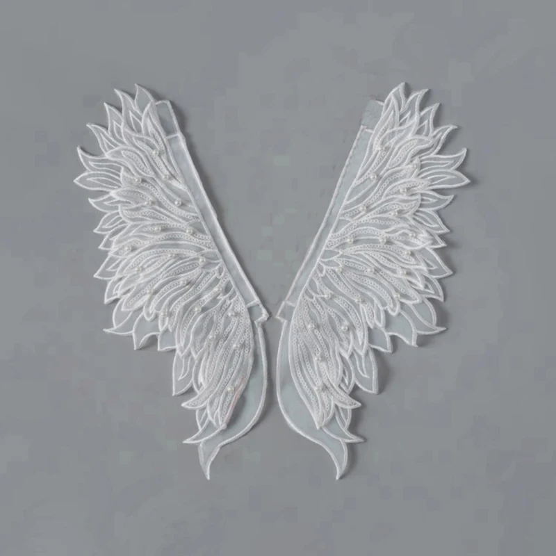 1 Pair of Hot Selling Double-layer Organza Embroidered Angel Wing Patches On The Collar