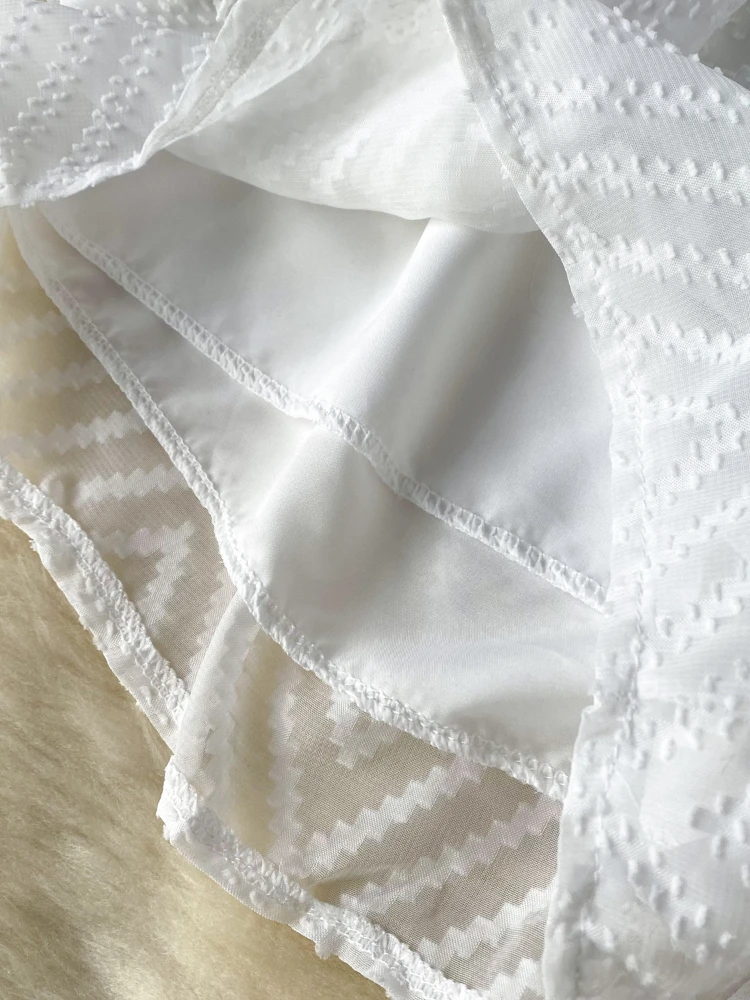 Foamlina-ملابس نسائية مثيرة مجوفة ، رقبة حرف V عميقة ، أكمام مضيئة ، شورت واسع الساق ، زخارف دانتيل زهرية ، شورت بفيونكة ، صيف