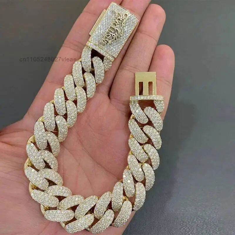 Hip Hop Jewelry Iced Out with Name/ 16mm Width Mens Vvs Cuban Link Bracelet Moissanite
