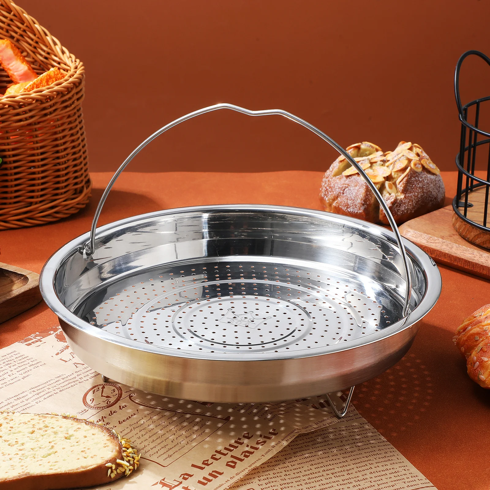 

Round Steamer Basket Stainless Steel Food Steamer with Stand Multi-Function Steaming Rack for Rice Fish Corn Household Camping