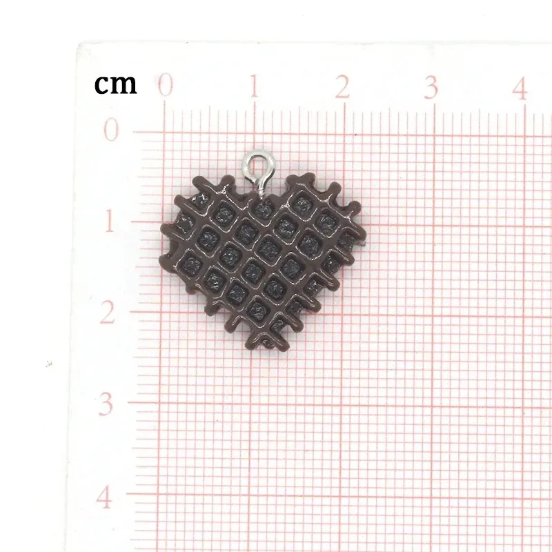10Pcs/Pack Kawaii Plaid Heart Cookie Flatback Resin Charms Cute Simulation Biscuit Pendants for DIY Earring Jewelry Craft view 5