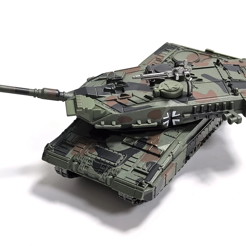 1:72 Creative Military Series Building Blocks T90 Leopard 2A7 M1A2 Main Battle Tank Armored Transport Vehicle Model Toys For Kid image 5